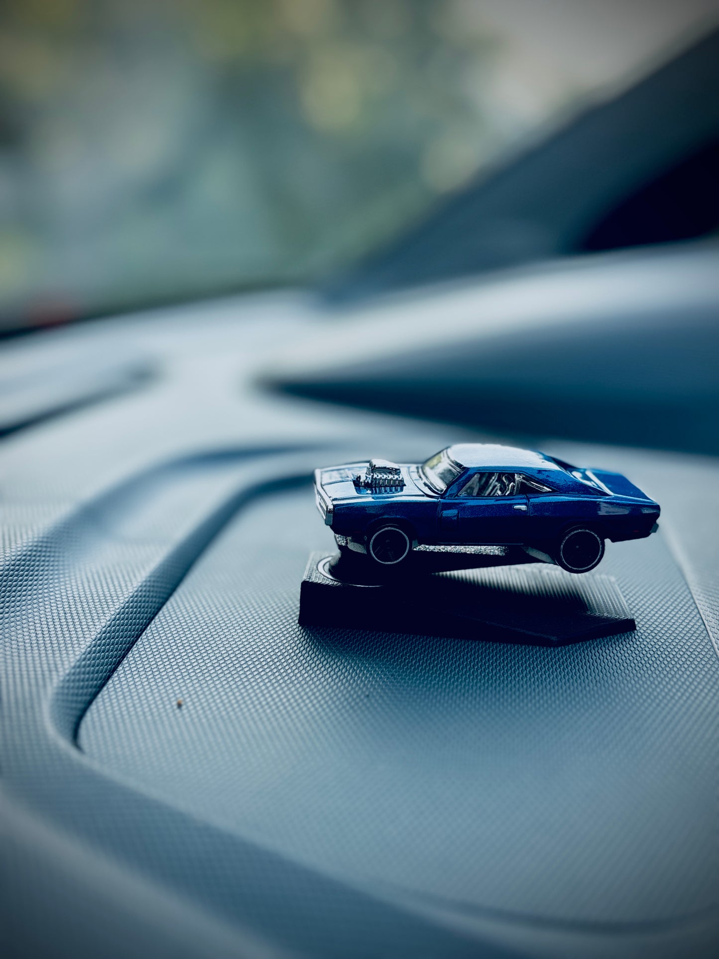 Drifting dodge charger diecast car
